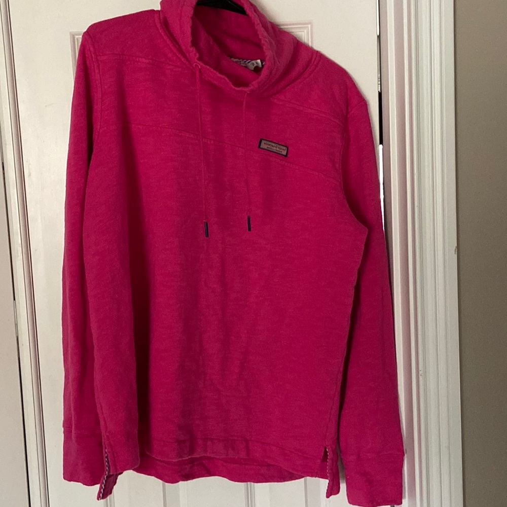 Vineyard vine pink sweatshirt